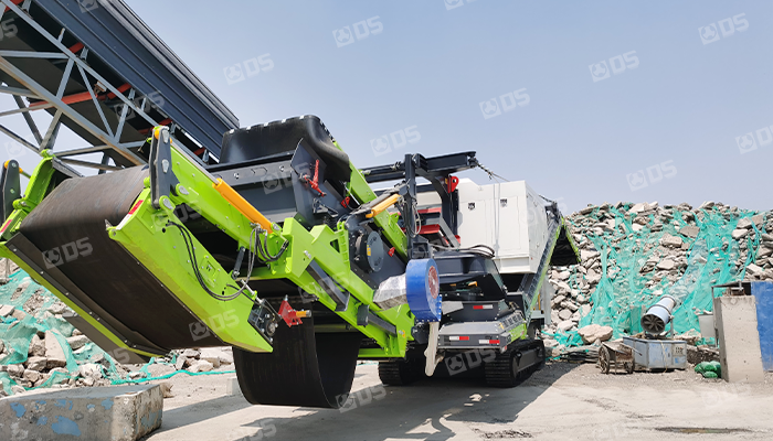 Tracked Impact Crushing and Screening Plant 