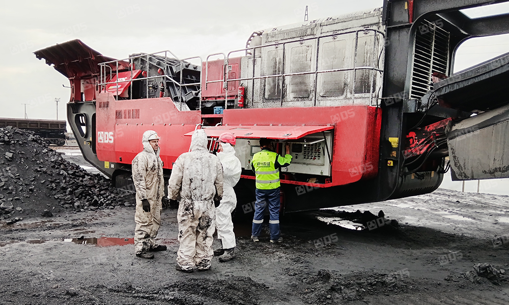 Tracked Impact Crusher