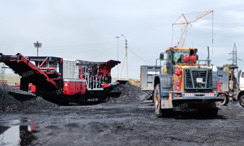 Tracked Impact Crusher